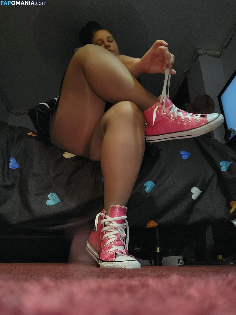 Nylonsandsocks / nylon_and_socks Nu OnlyFans  Foto vazada #4