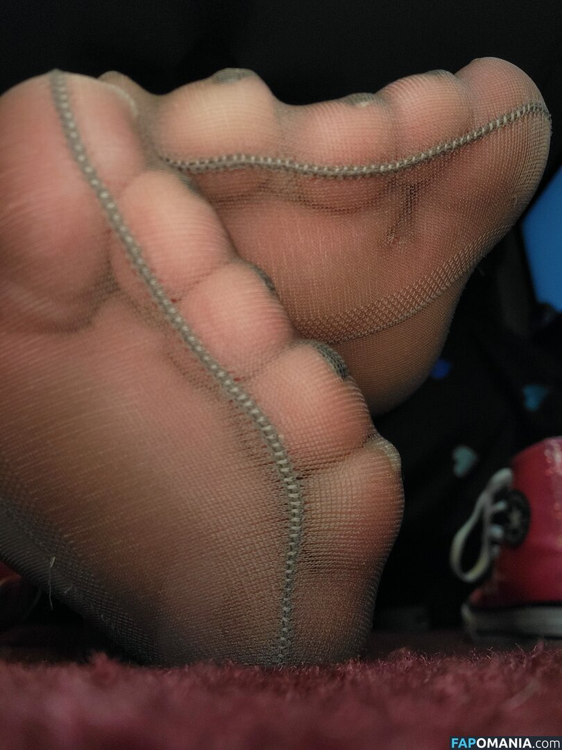 Nylonsandsocks / nylon_and_socks Nu OnlyFans  Foto vazada #9