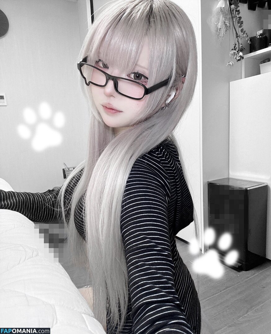 Nyo_nyenya / cjw010615 / cjw010615... / https: / moemoedevil_rain / moemoedevil_rain... / nyonye_nya Nu OnlyFans  Foto vazada #25