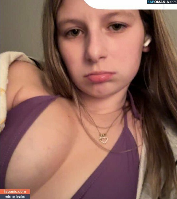 Oceanne Bergeron / https: / oceane_bergeron / oceannexoxo / ocebergeron / ocebergeron... Nu OnlyFans  Foto vazada #1