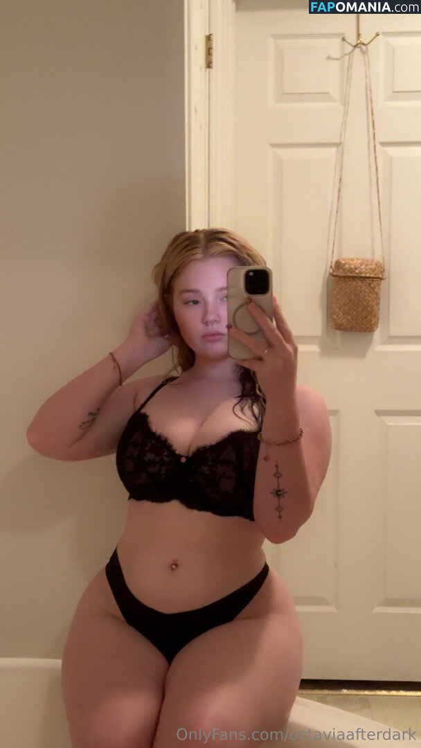 octaviaafterdark Nu OnlyFans  Foto vazada #6