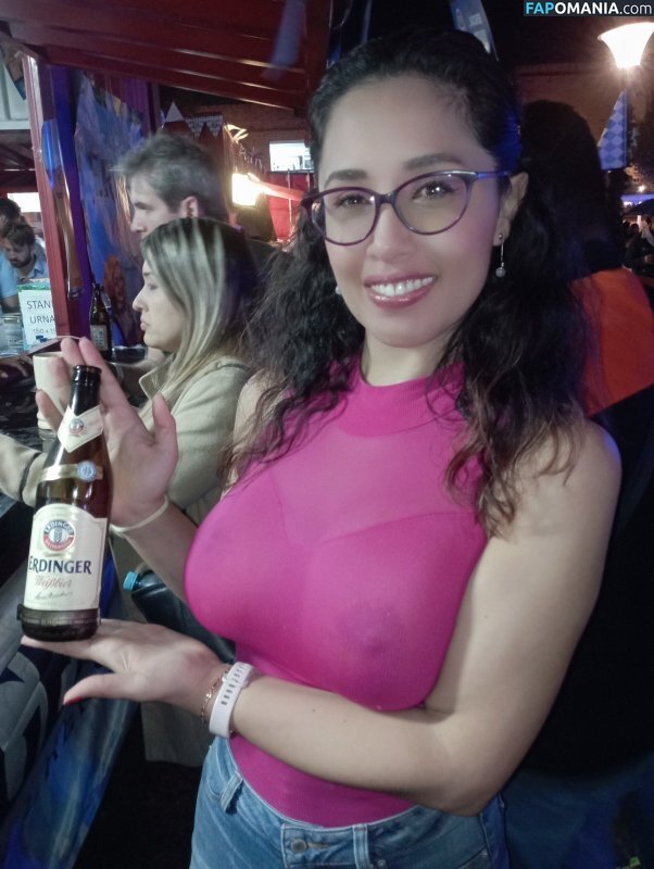 Officefacil / Vivi Becerra / vivi.v / vivi_officefacil / vivib0808 Nu OnlyFans  Foto vazada #176