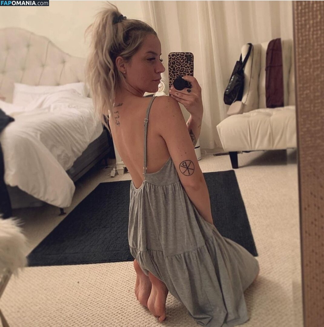 officialcorimiles / officialcorimiles-ig Nu OnlyFans  Foto vazada #3