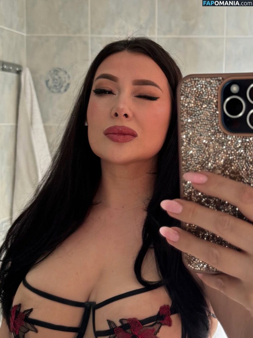 Olartery / Olartery1 / merriolya / olga goncharova Nu OnlyFans  Foto vazada #1
