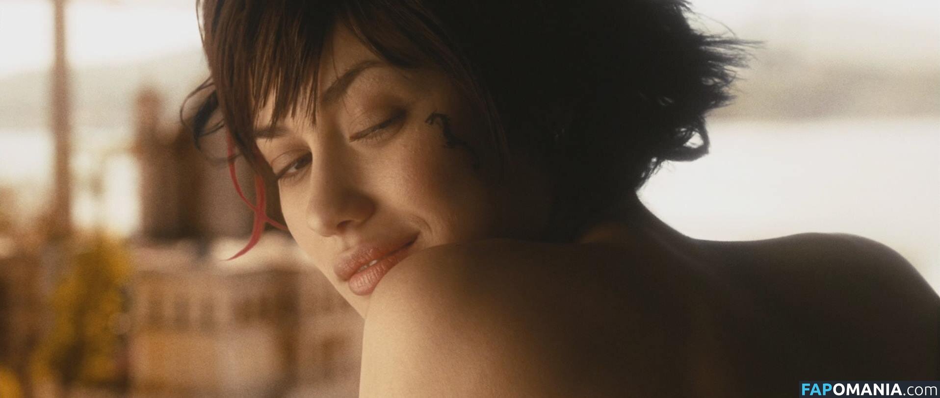 Olga Kurylenko / olgakurylenkoofficial Nu OnlyFans  Foto vazada #4