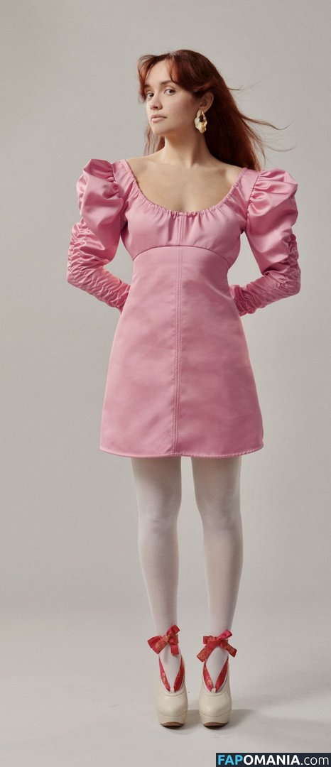 Olivia Cooke / livkatecooke Nu OnlyFans  Foto vazada #9