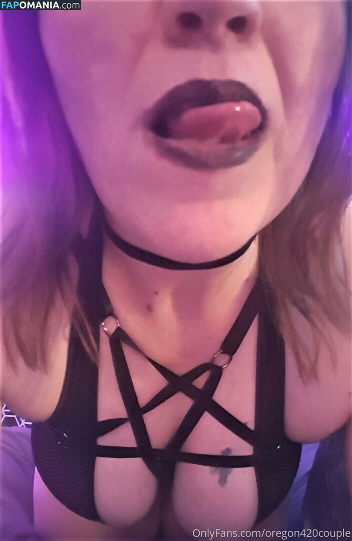 oregon420 / oregon420couple Nu OnlyFans  Foto vazada #9
