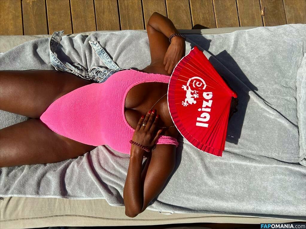 Oti Mabuse / otimabuse Nu OnlyFans  Foto vazada #13