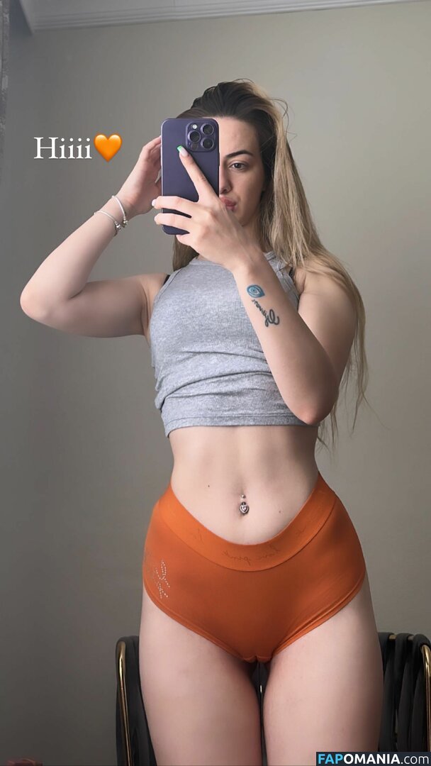 Oznur Guven / oz_nurunuz / oznurunuz / oznurunuzz Nu OnlyFans  Foto vazada #13