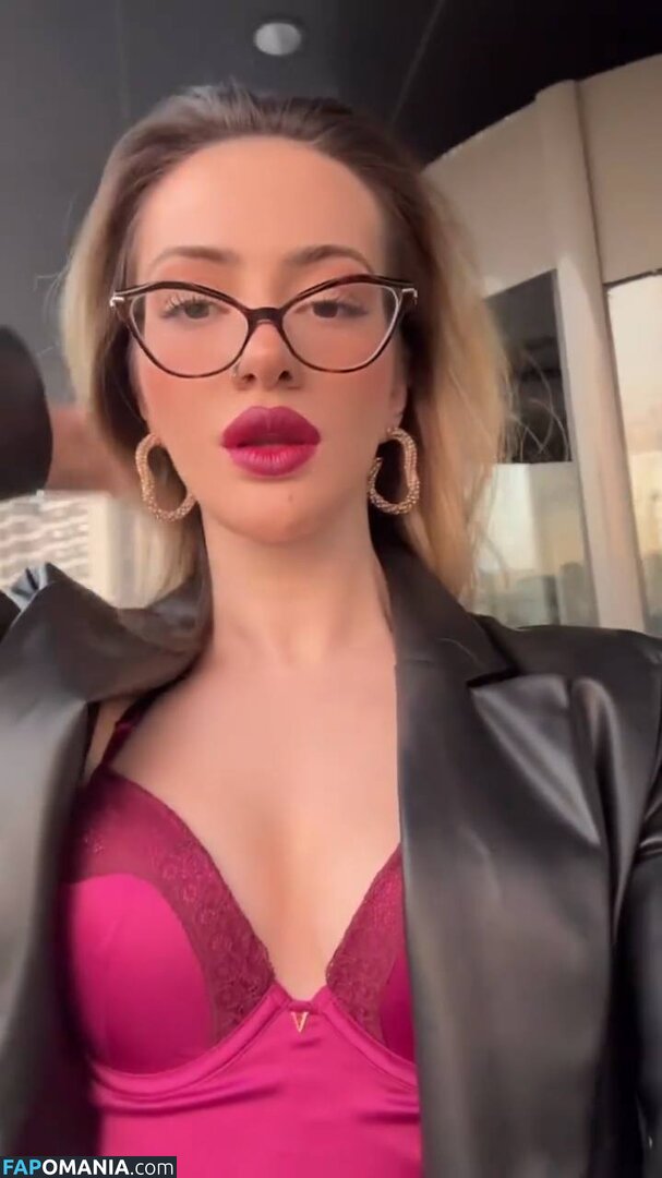 Oznur Guven / oz_nurunuz / oznurunuz / oznurunuzz Nu OnlyFans  Foto vazada #217