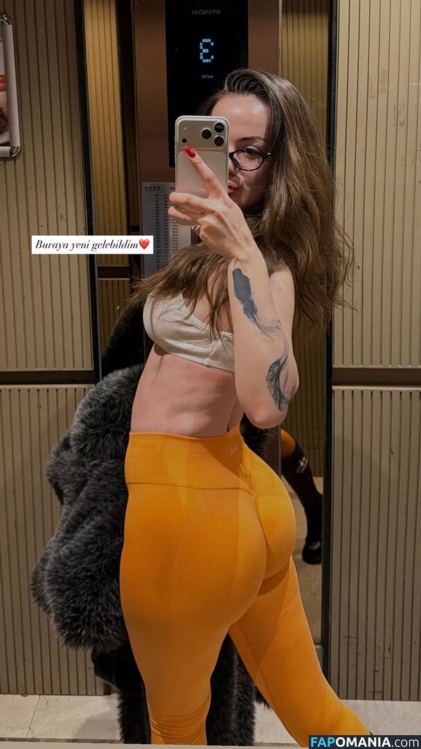 Oznur Guven / oz_nurunuz / oznurunuz / oznurunuzz Nu OnlyFans  Foto vazada #225