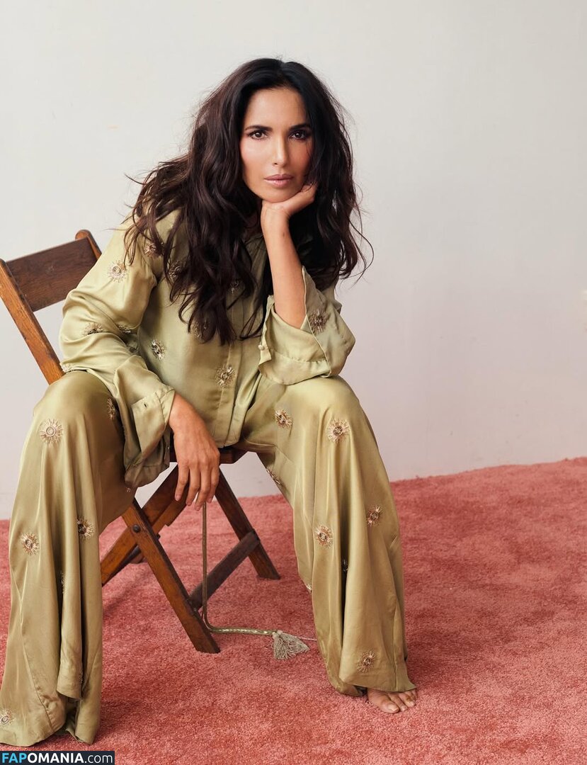 Padma Lakshmi / PadmaLakshmi Nu OnlyFans  Foto vazada #227