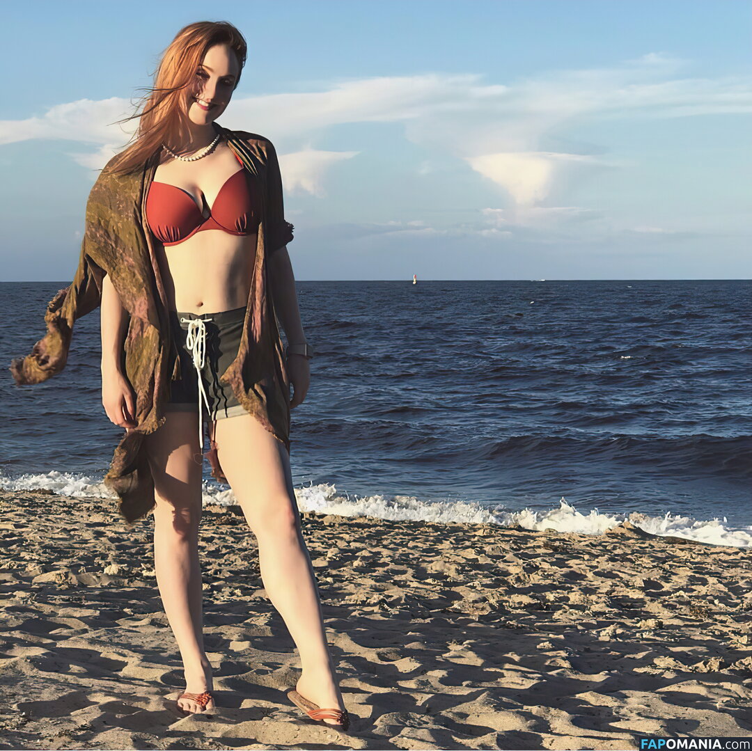 Paige Boivin / PeachSaliva / The Mustard Goblin Queen / cindyboivin Nu OnlyFans  Foto vazada #4