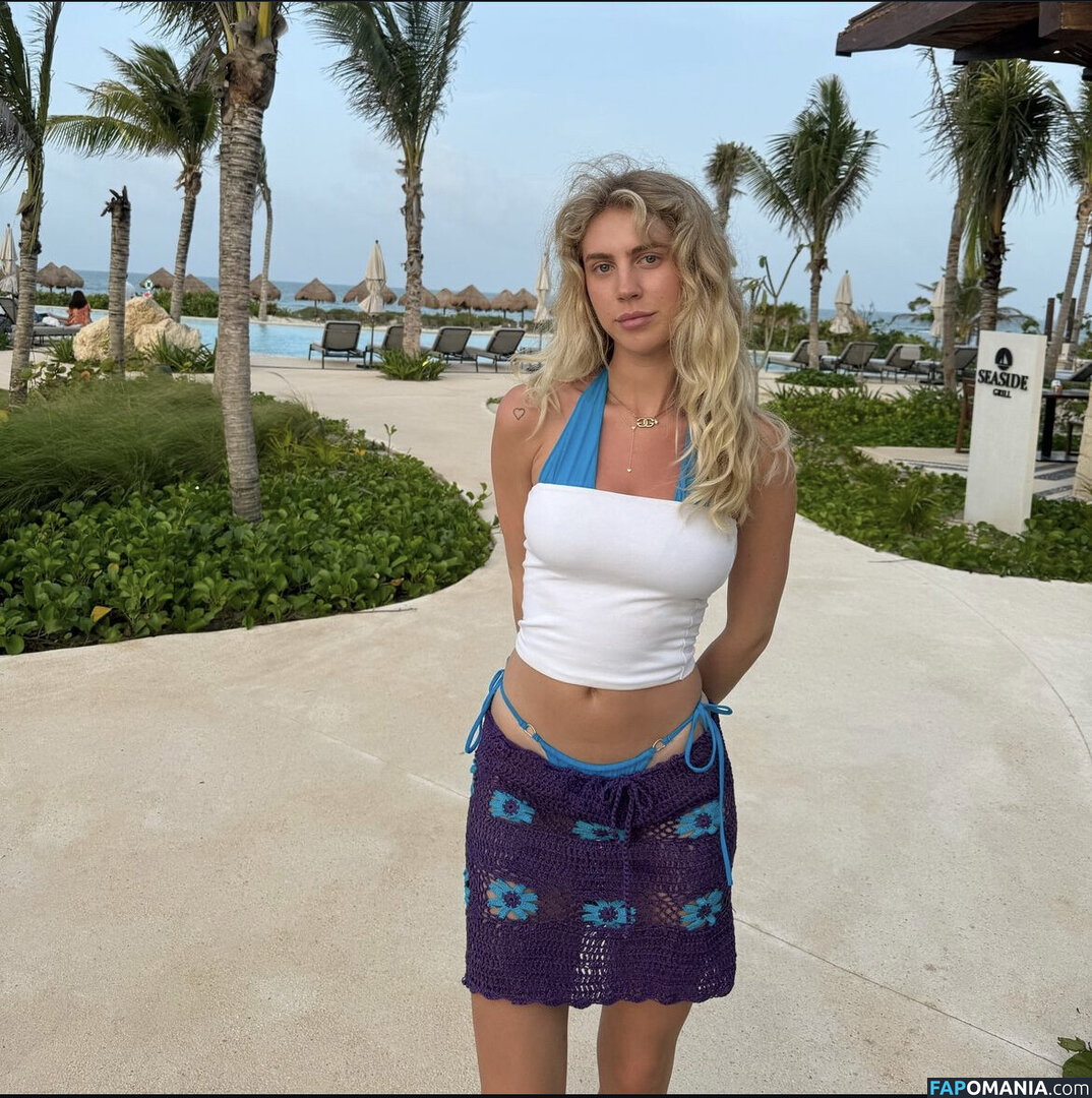 Paislee Prince  / Paislee Prince / Eden Gross / Grannygirlfriend / paisleeprince1 Nu OnlyFans  Foto vazada #16