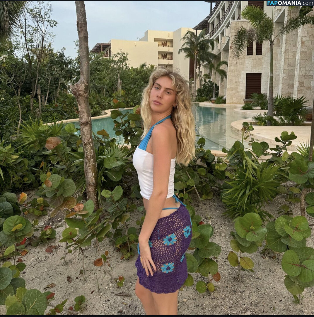 Paislee Prince  / Paislee Prince / Eden Gross / Grannygirlfriend / paisleeprince1 Nu OnlyFans  Foto vazada #17