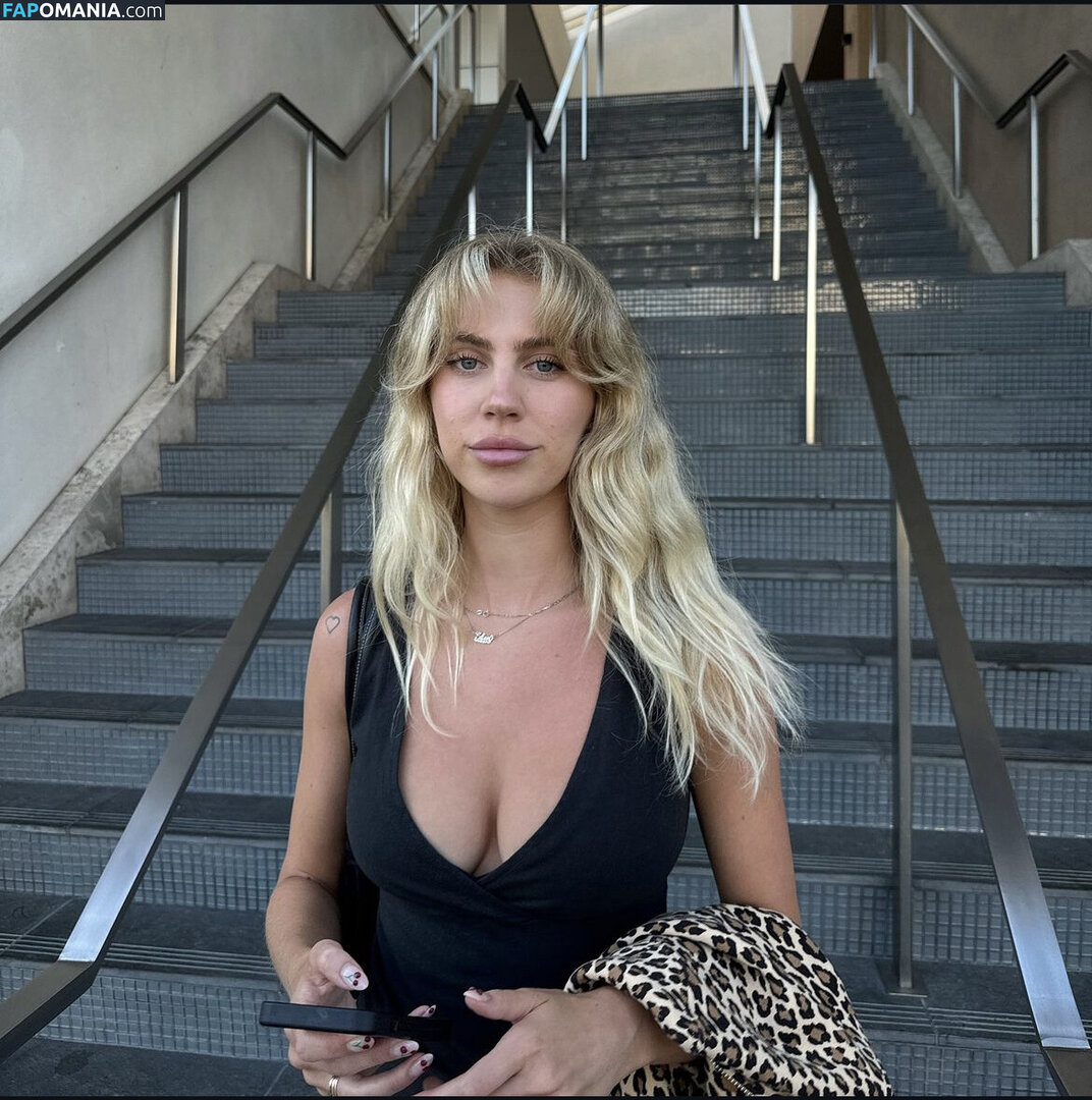 Paislee Prince  / Paislee Prince / Eden Gross / Grannygirlfriend / paisleeprince1 Nu OnlyFans  Foto vazada #20