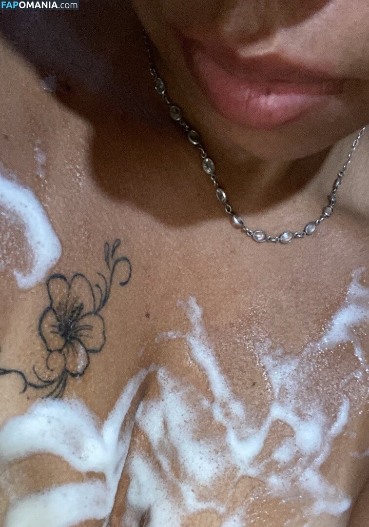 Patriny / patricia / patrinycachinhos Nu OnlyFans  Foto vazada #1