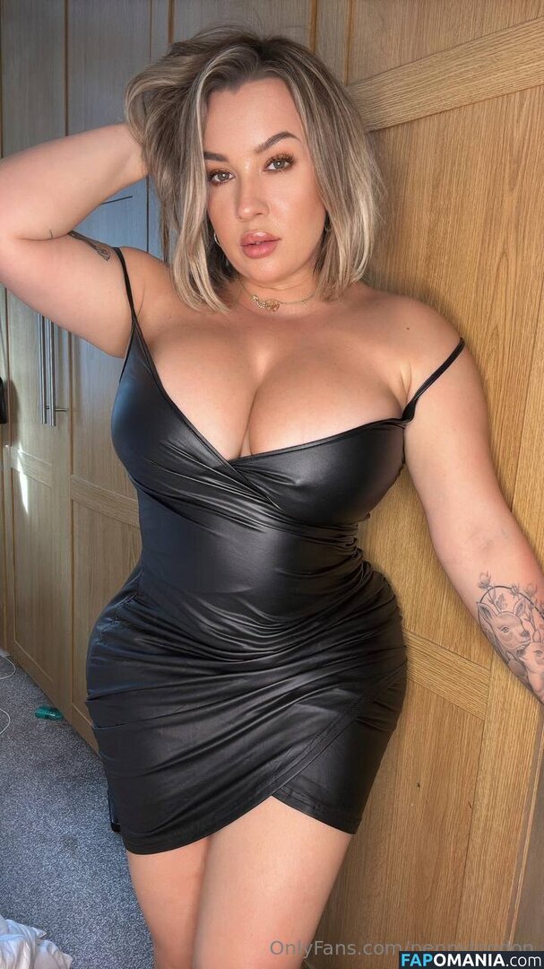 pennylondon / ultimate_tomathoe Nu OnlyFans  Foto vazada #338