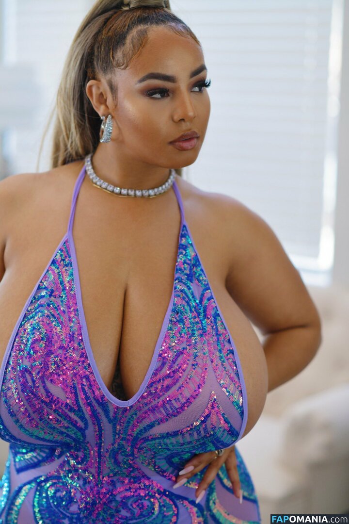 Persephanii / officialpersephanii Nu OnlyFans  Foto vazada #59