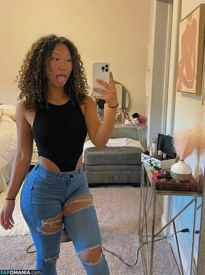 Phoenixalba_ / phoenixalba__ Nu OnlyFans  Foto vazada #7