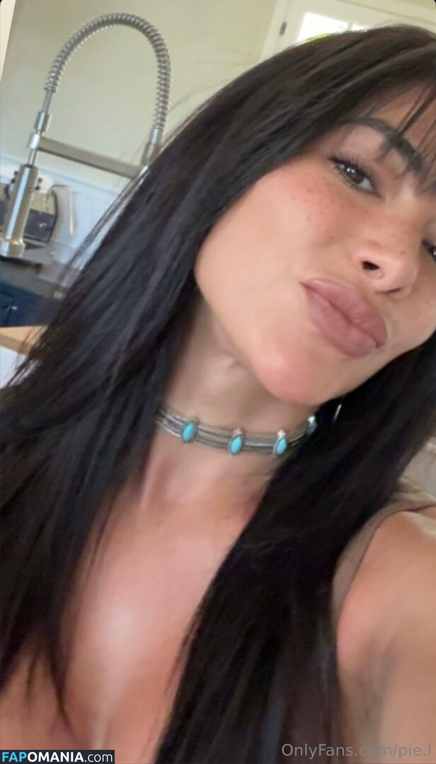 pie.aina / pie.l Nu OnlyFans  Foto vazada #16