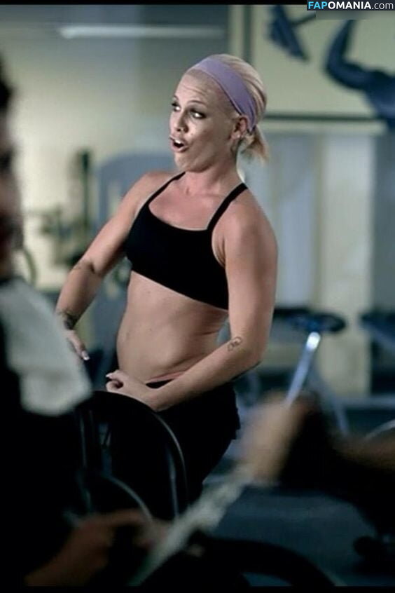 Alecia Beth Moore / Pink Nu OnlyFans  Foto vazada #50