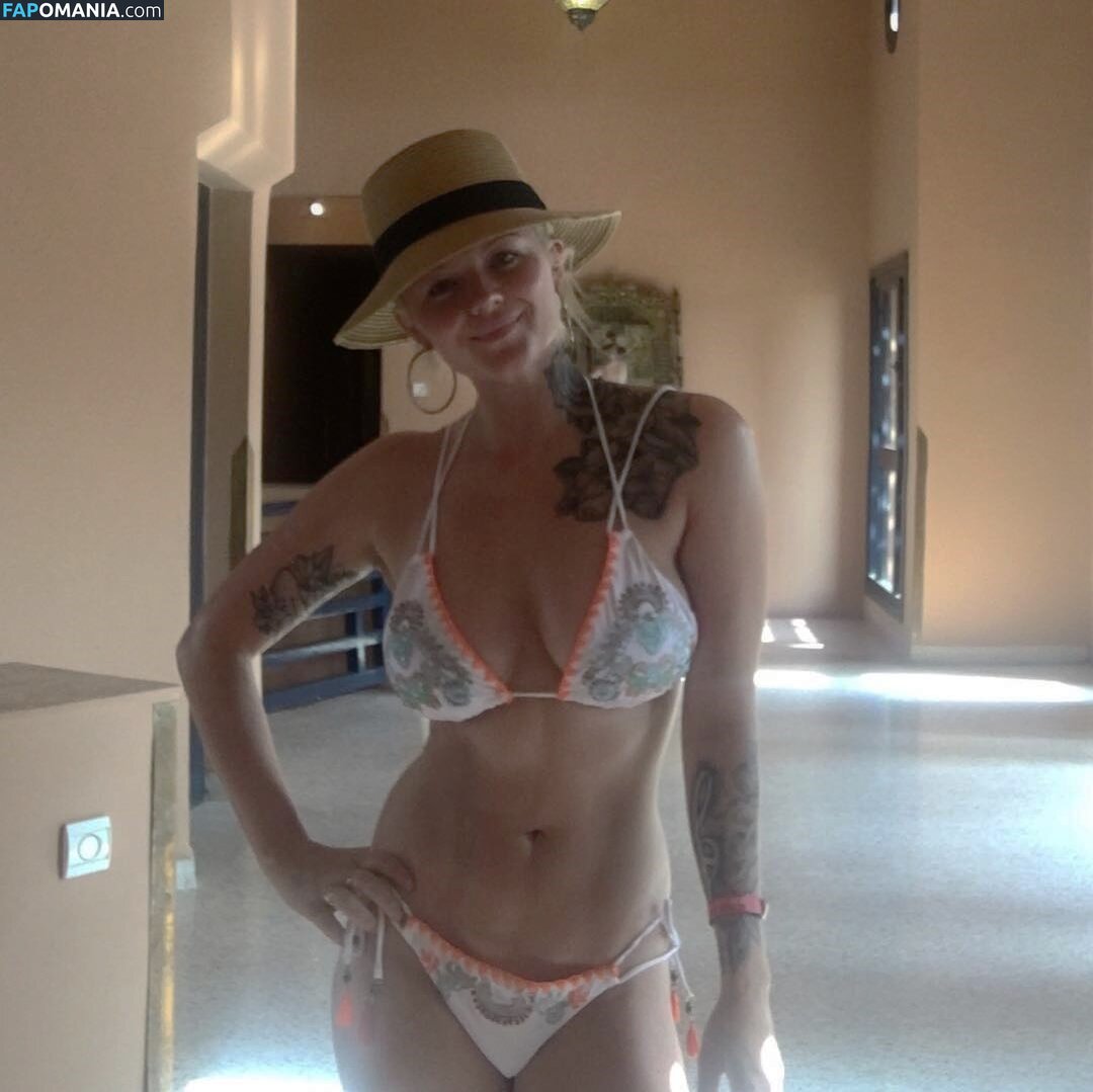 Darts / Polly James / pollyjames Nu OnlyFans  Foto vazada #16