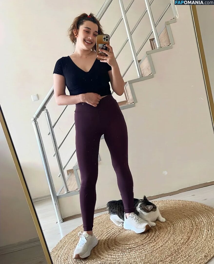 Pqueen / Turkish Streamer Nu OnlyFans  Foto vazada #5