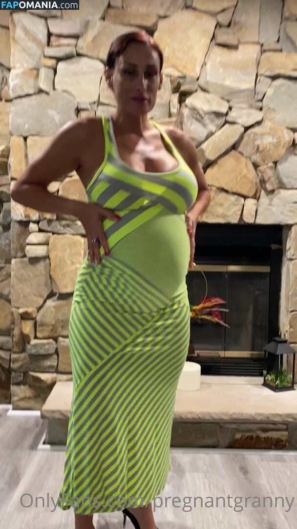 PregnantGranny Nu OnlyFans  Foto vazada #1