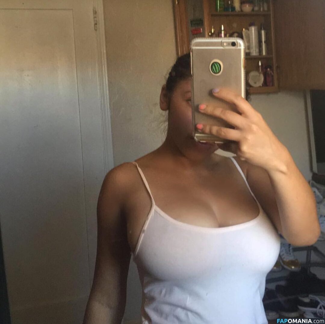 babyemilyver / princessemily / princesssaaemily Nu OnlyFans  Foto vazada #1