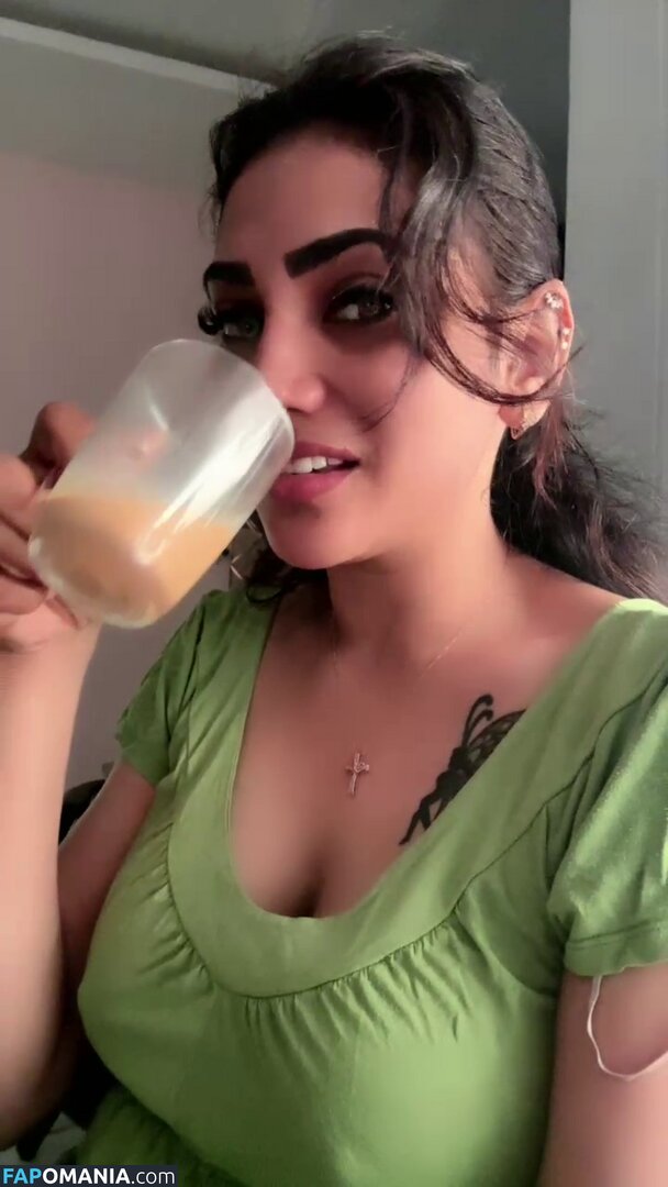 Priya Naidu / priya_naidu0422 Nu OnlyFans  Foto vazada #3