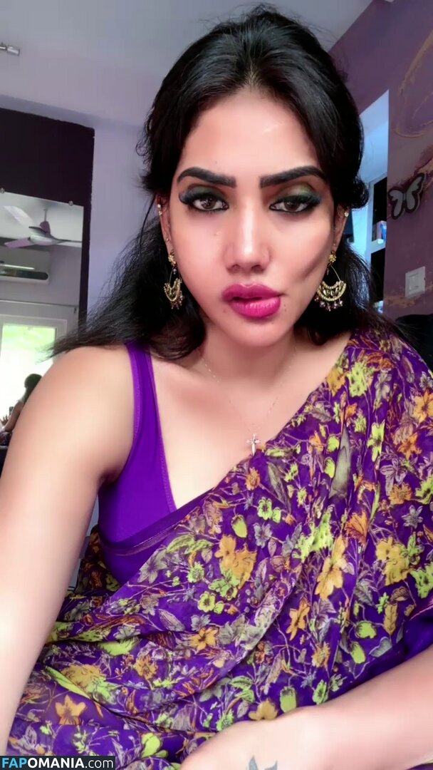 Priya Naidu / priya_naidu0422 Nu OnlyFans  Foto vazada #7