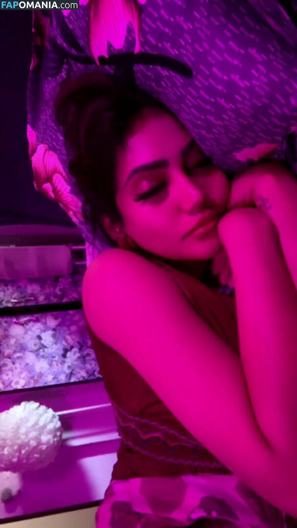 Priya Naidu / priya_naidu0422 Nu OnlyFans  Foto vazada #12
