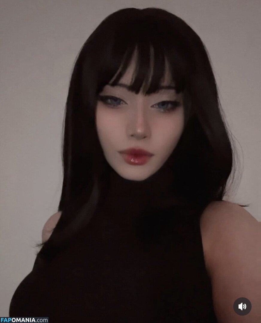 caseys_gxrlfriend / cosplaynsfw / prymsgarden Nu OnlyFans  Foto vazada #2