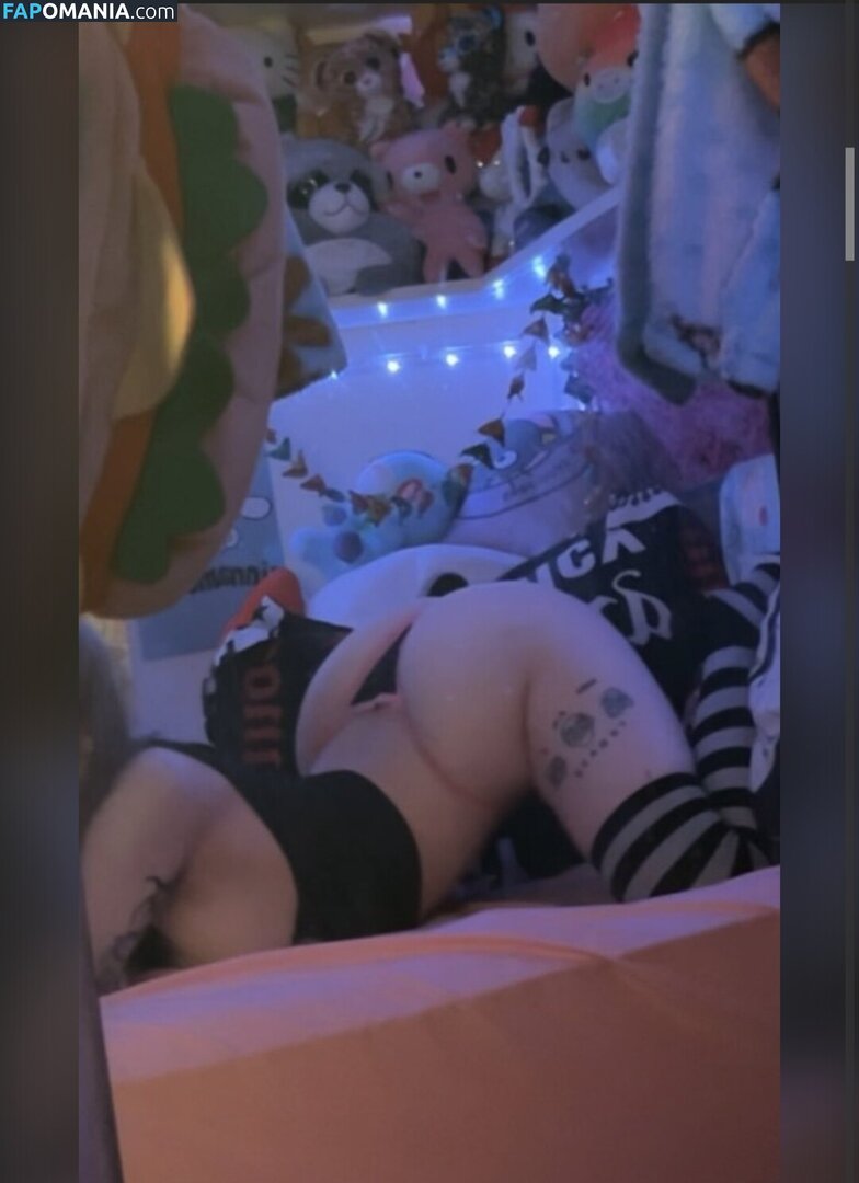 PupBunsOfficial / PuppyBuns Nu OnlyFans  Foto vazada #1