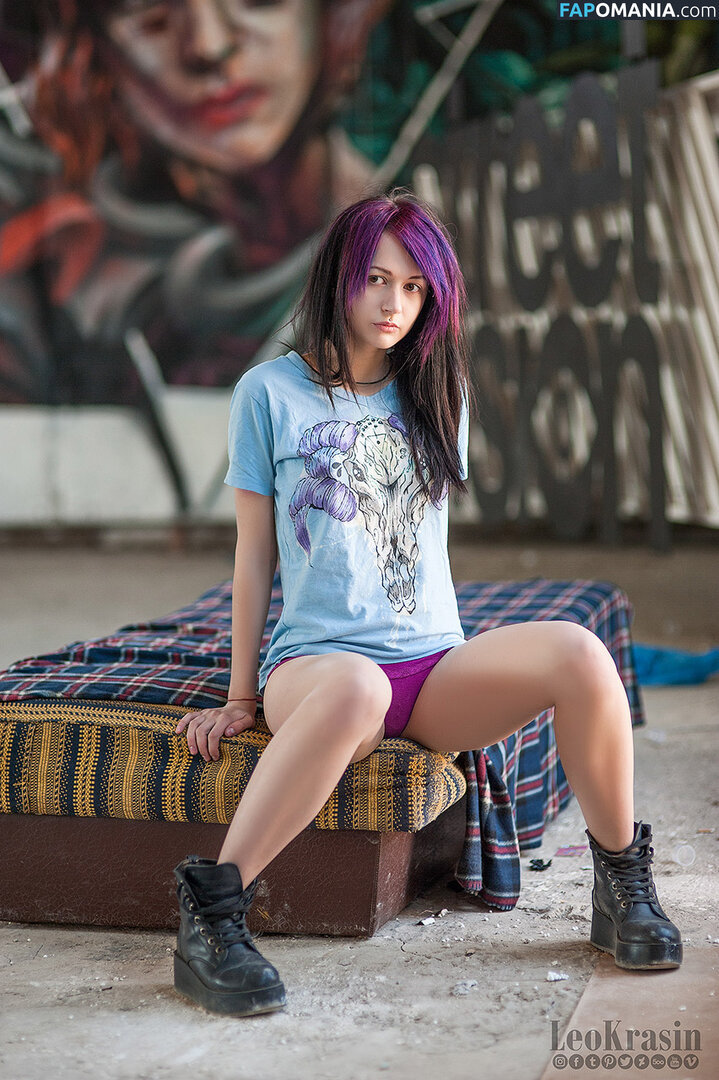 Purple Bitch / greatpurplebitch / https: / itstatypurple / lure_lady / purple_bitch Nu OnlyFans  Foto vazada #36