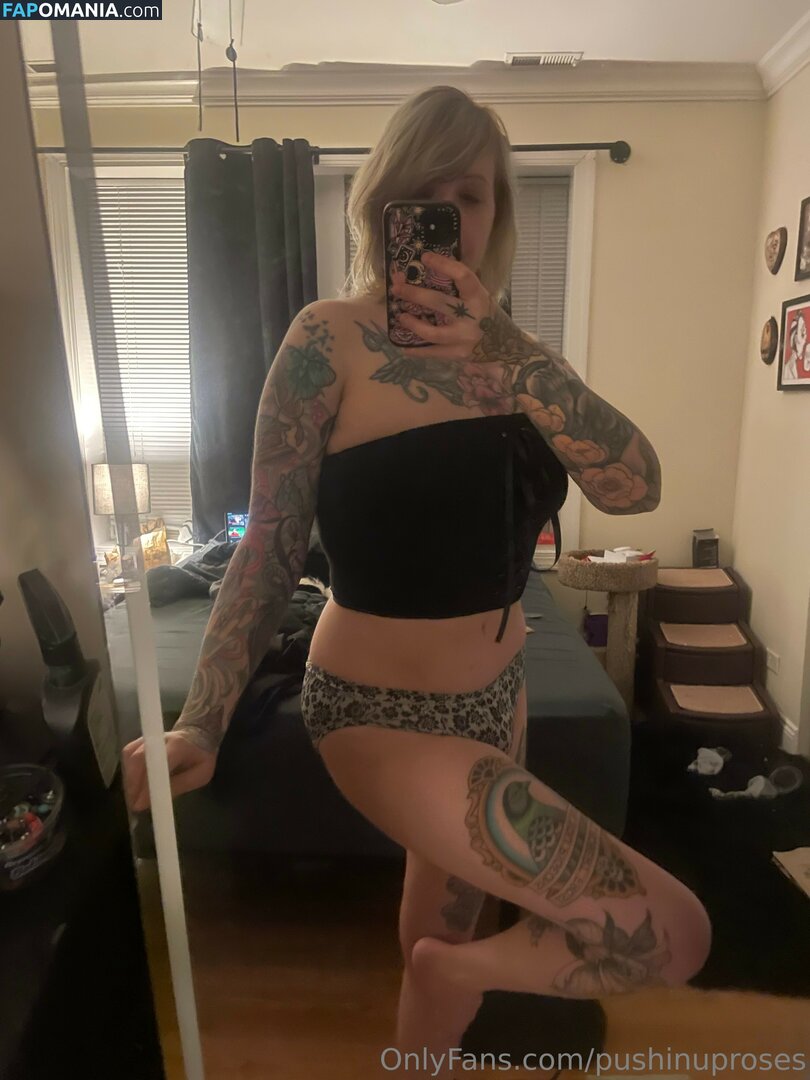 PushingUpRoses / https: / pushinuproses Nu OnlyFans  Foto vazada #157