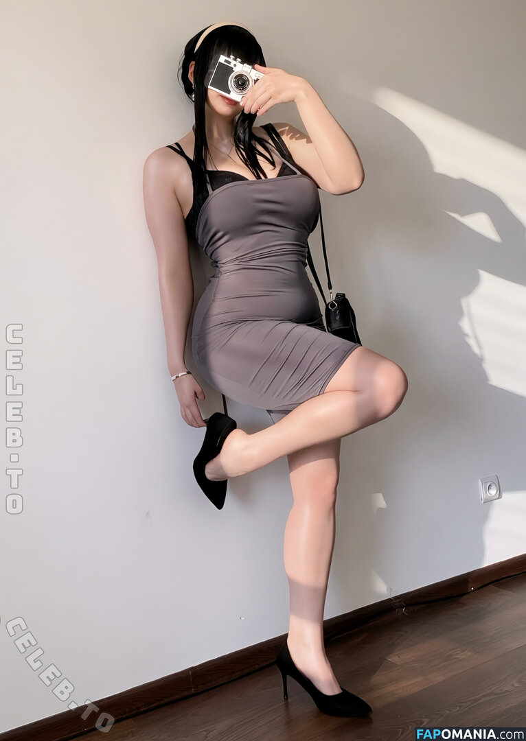 Qiandai / Qiandai以宇 / https: / qiandaiyiyu Nu OnlyFans  Foto vazada #9