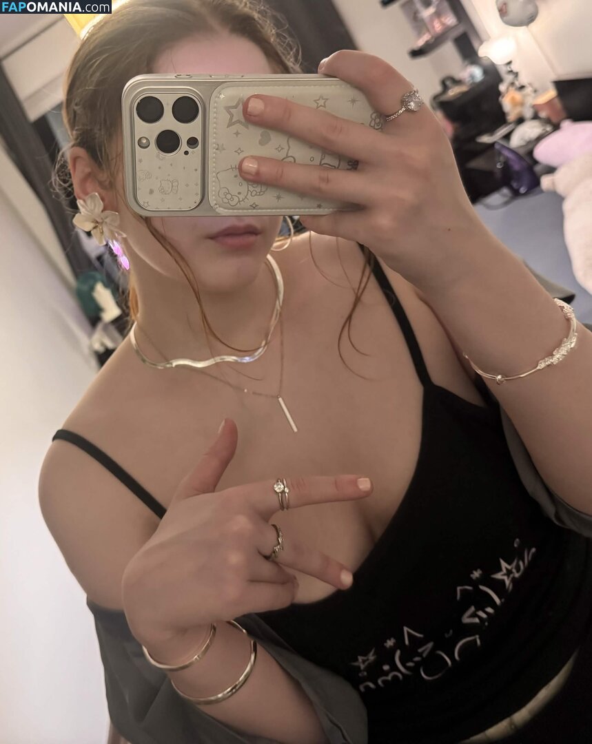 Qiandaiyiyu / Qiandai以宇 / https: Nu OnlyFans  Foto vazada #47