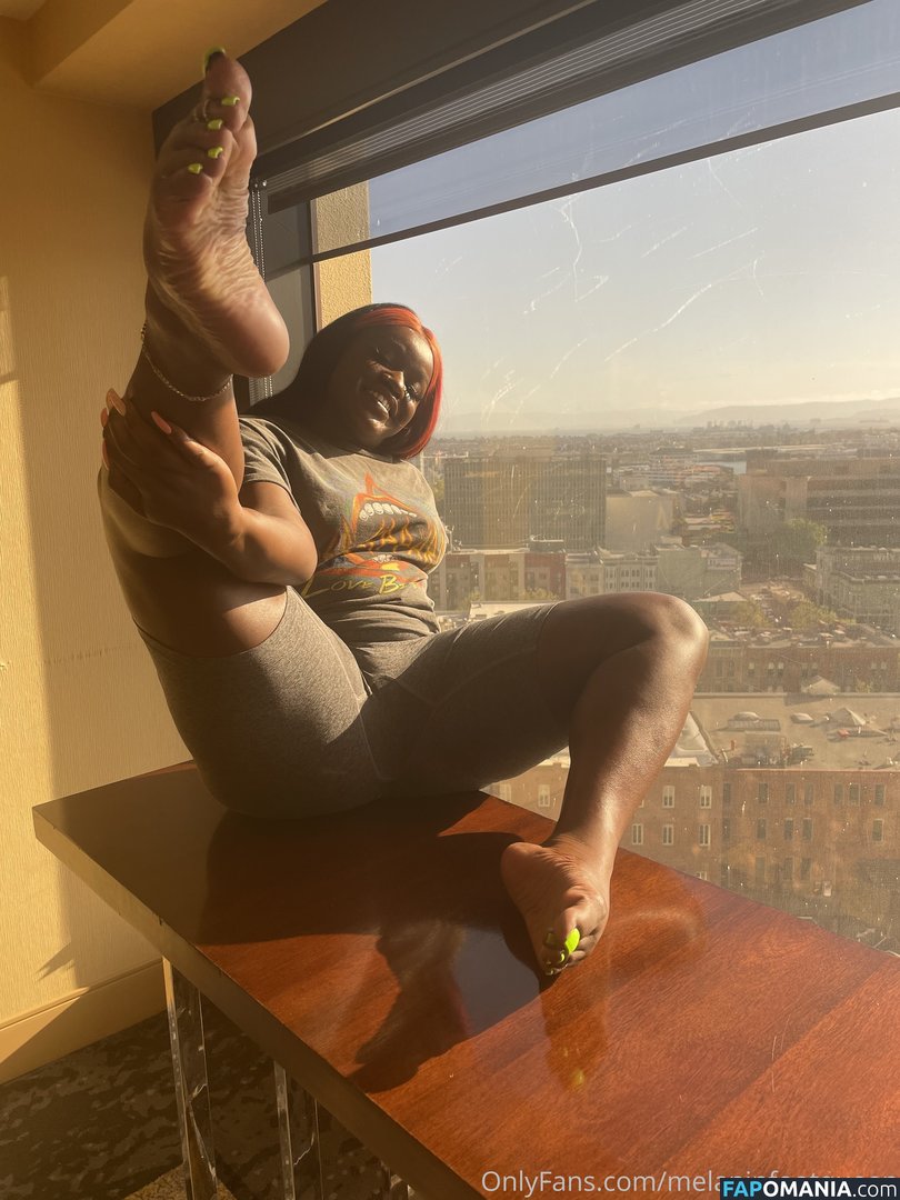 _melanin_queeen_ / queenmelaninsdungeonn Nu OnlyFans  Foto vazada #29