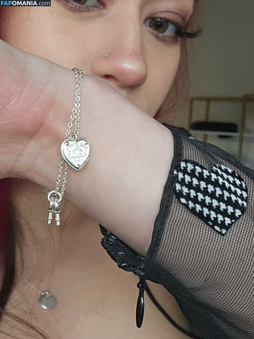 Queen Tofu Games / QueenTofu / Tofu_games / babytofu / https: Nu OnlyFans  Foto vazada #204