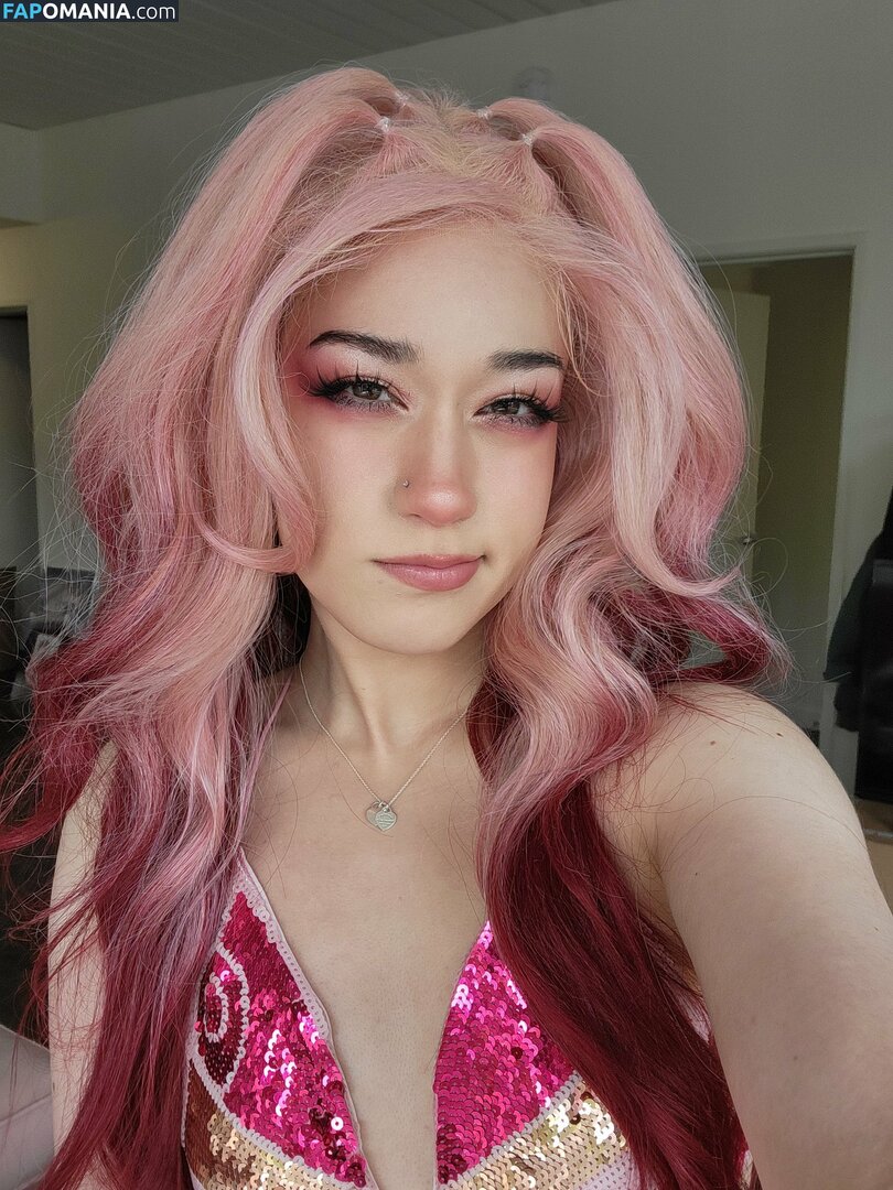 Queen Tofu Games / QueenTofu / Tofu_games / babytofu / https: Nu OnlyFans  Foto vazada #229