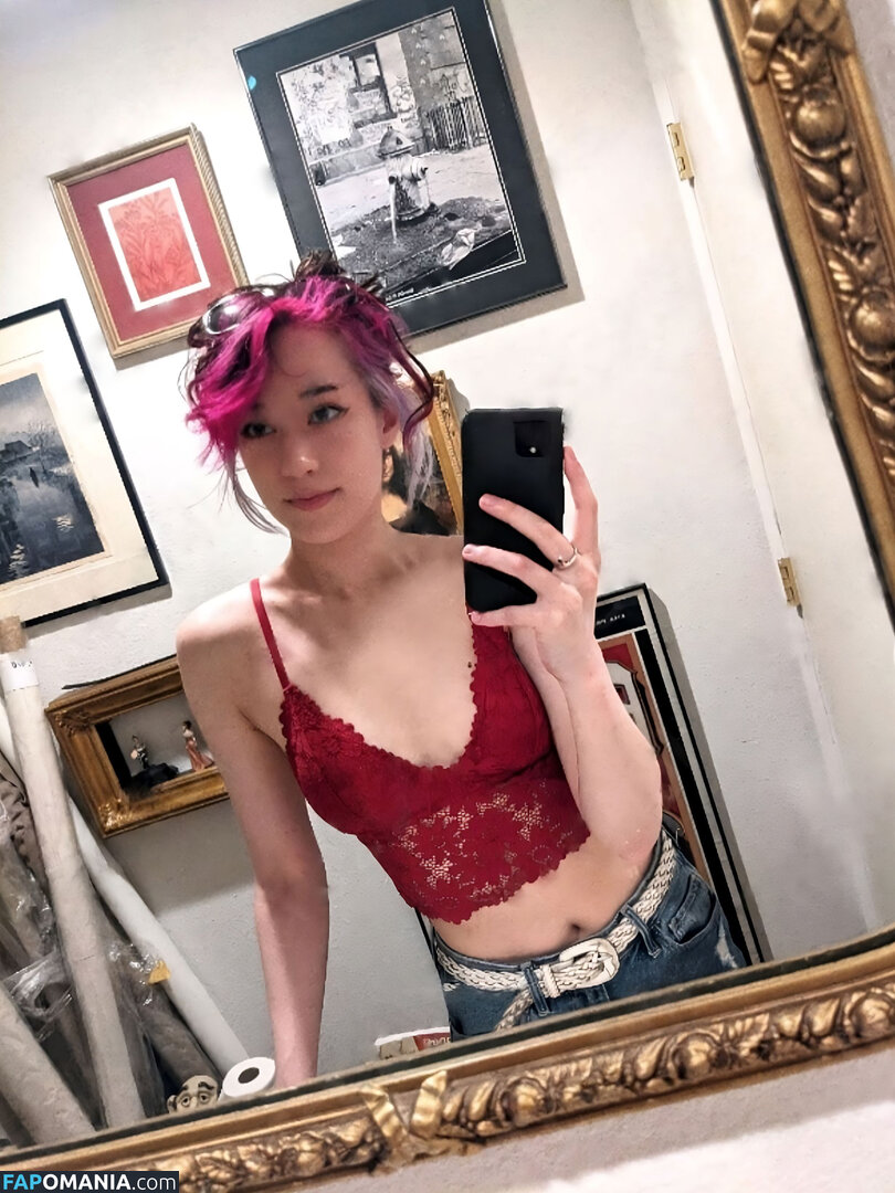 Queen Tofu Games / QueenTofu / Tofu_games / babytofu / https: Nu OnlyFans  Foto vazada #405