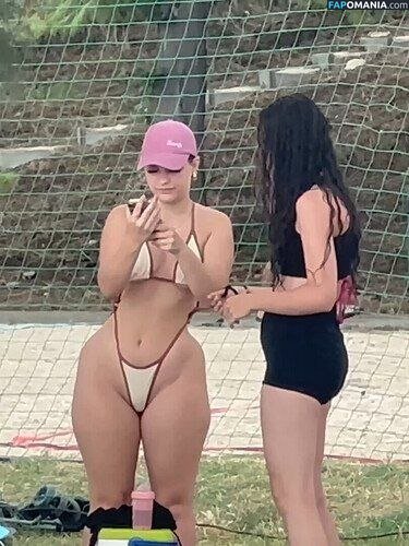 &Quot;Quem É Essa&Quot; Pesquise Nomes Aqui. / GallMonica80892 / https: Nu OnlyFans  Foto vazada #54
