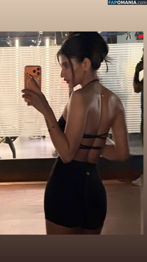 Rachel Sharma / sharma_rachel_ Nu OnlyFans  Foto vazada #1