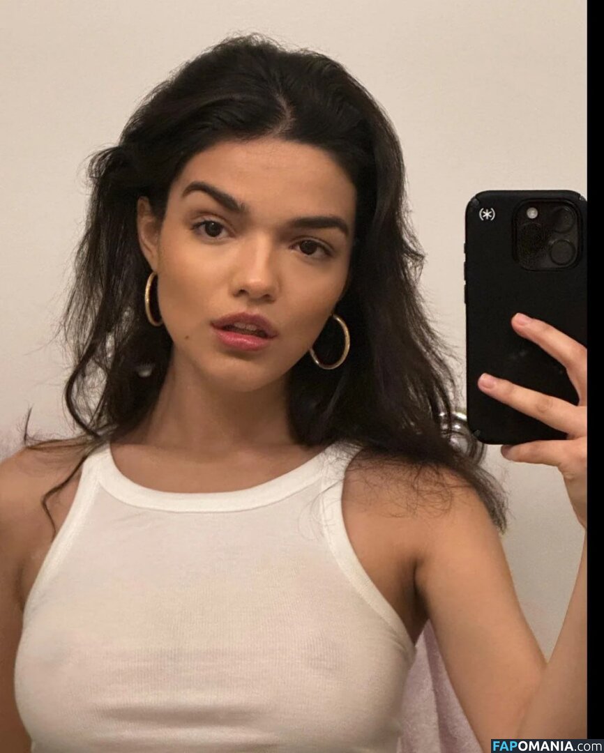 Rachel Zegler / rachelzegler / rachmariexoxo Nu OnlyFans  Foto vazada #886