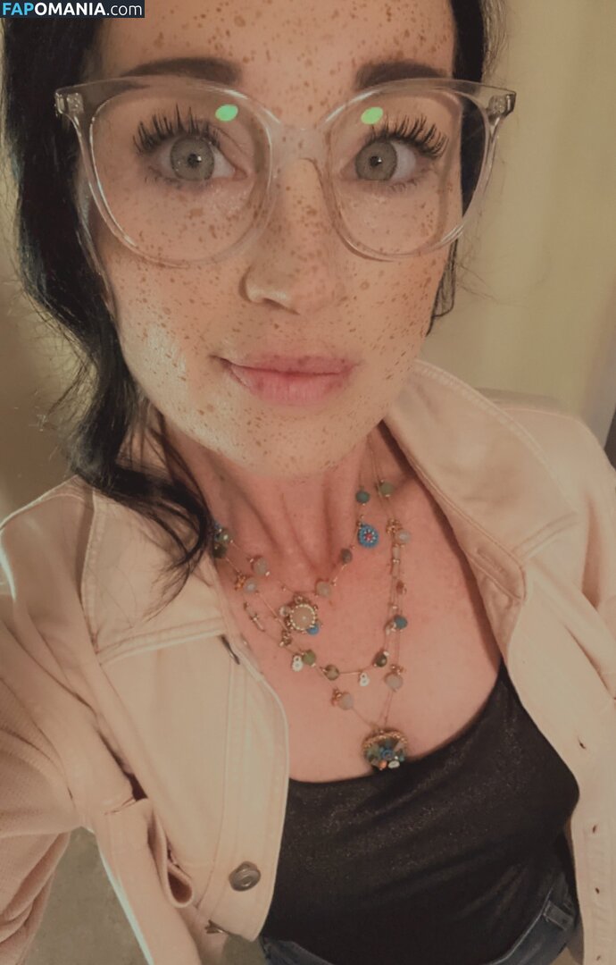 Rachel / lioness.in.the.rain / miss_in_tights / missintights / missinwolford Nu OnlyFans  Foto vazada #92