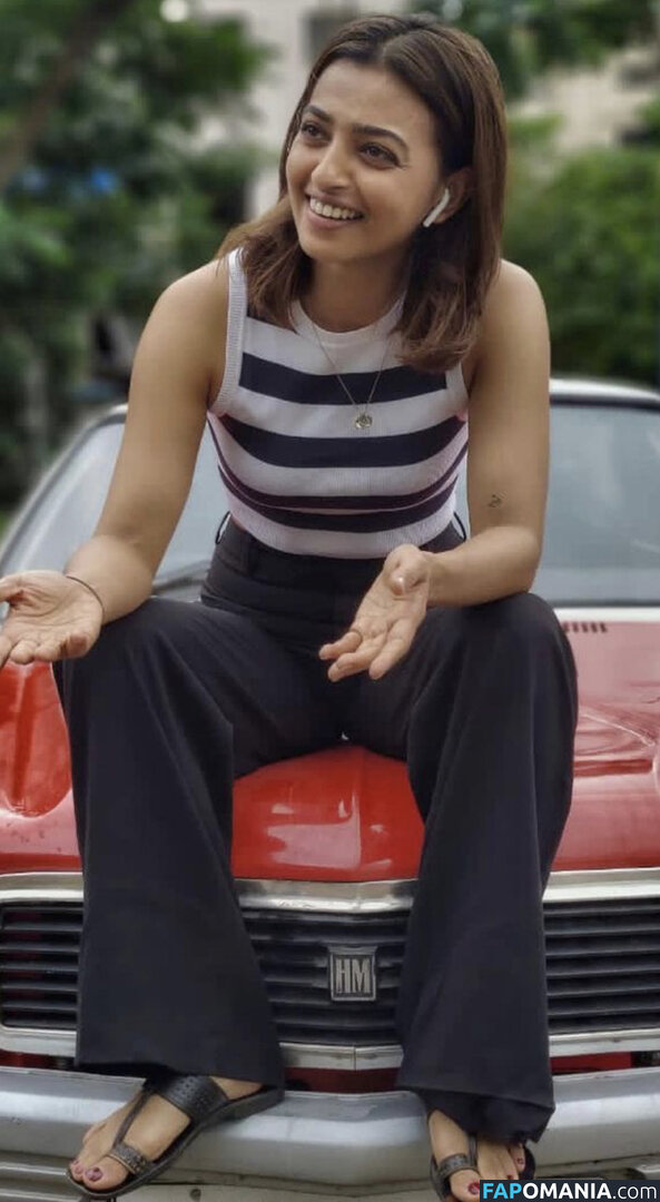 Radhia Apte Nu OnlyFans  Foto vazada #4