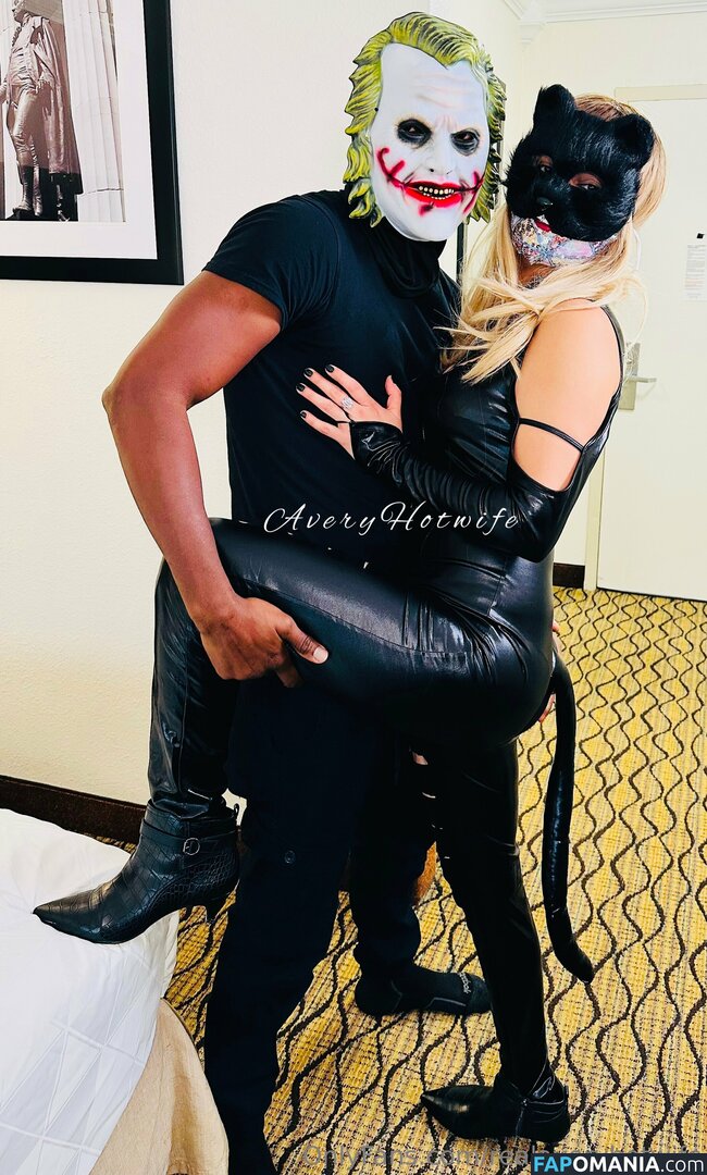 realaveryhotwife / the.real.hot.wife Nu OnlyFans  Foto vazada #17
