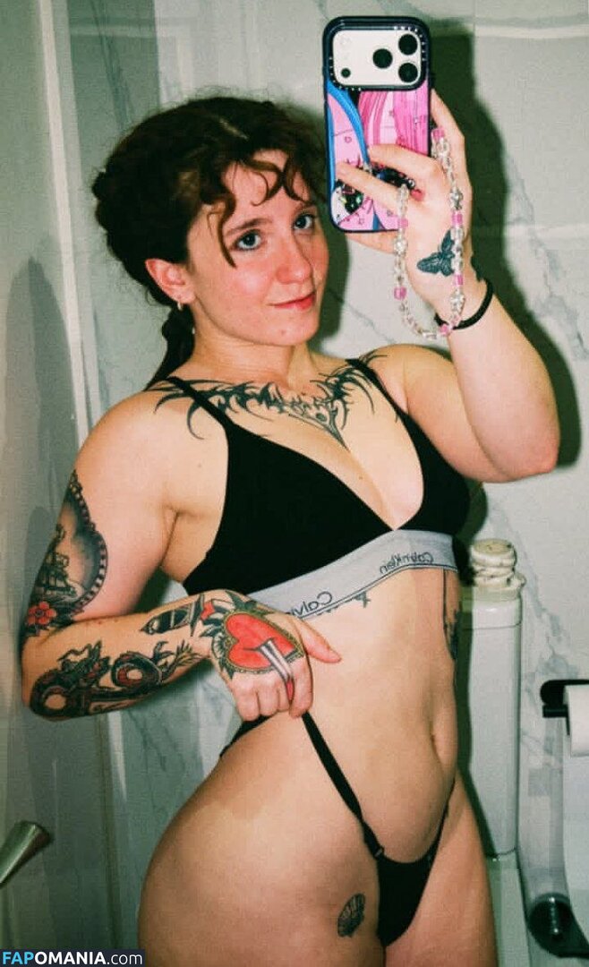 Tamara / red.witchh / red.witchhh / redhead4ngel Nu OnlyFans  Foto vazada #2